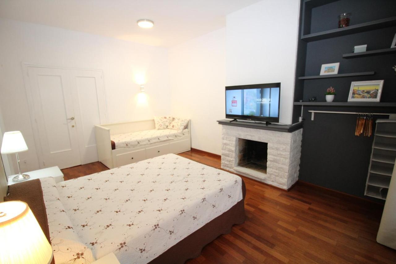 Rooms Viladomat บาร์เซโลนา ภายนอก รูปภาพ