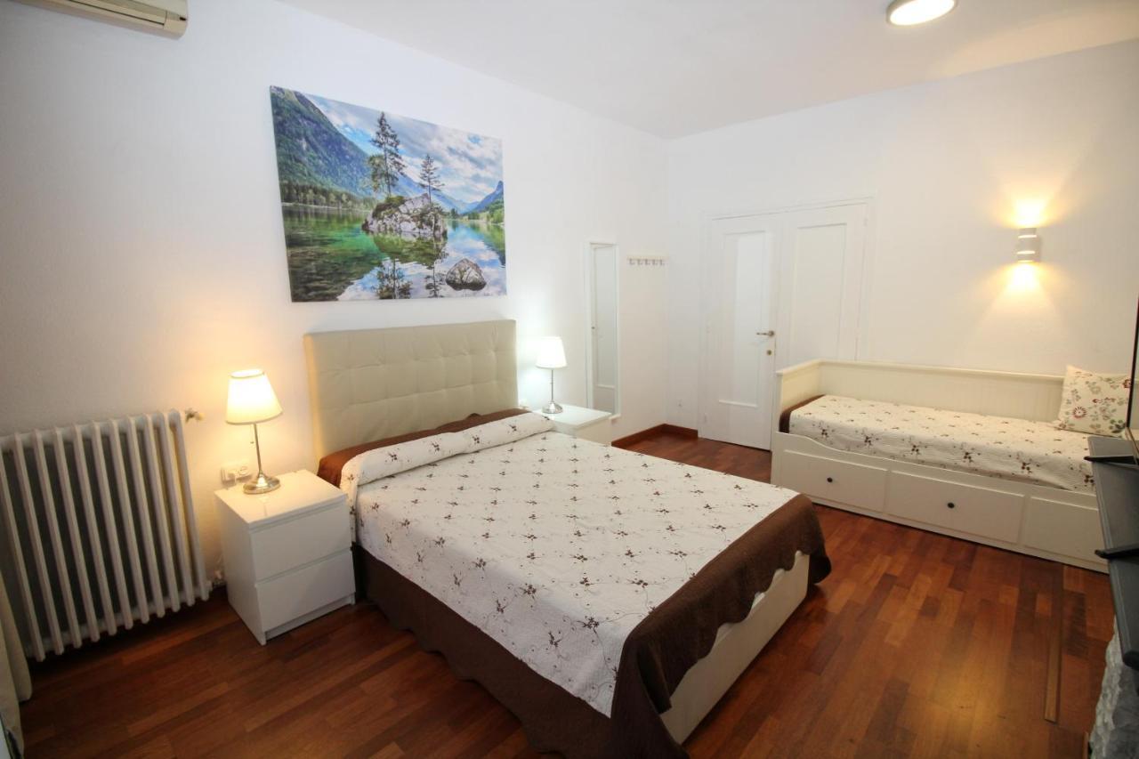 Rooms Viladomat บาร์เซโลนา ภายนอก รูปภาพ