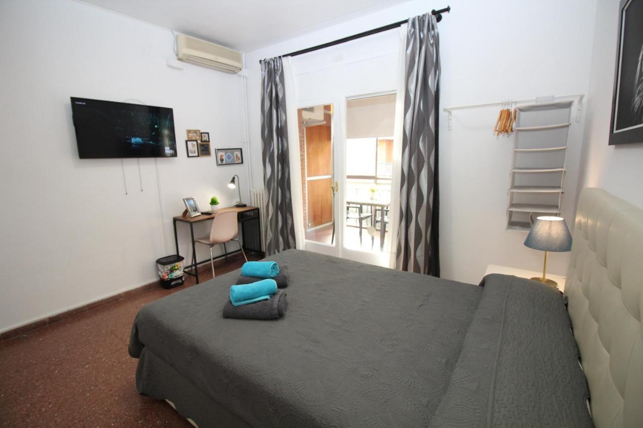 Rooms Viladomat บาร์เซโลนา ภายนอก รูปภาพ