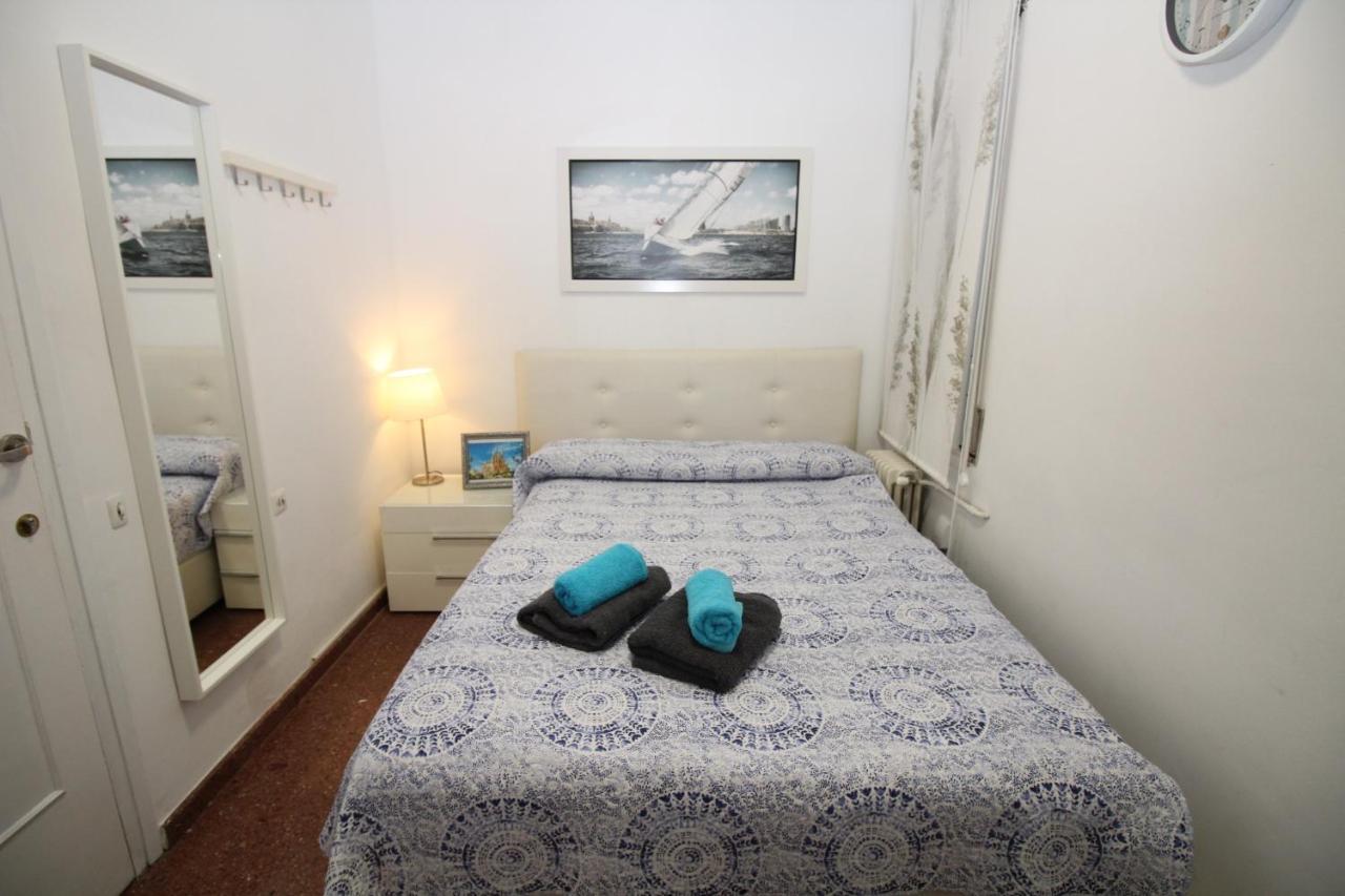 Rooms Viladomat บาร์เซโลนา ภายนอก รูปภาพ