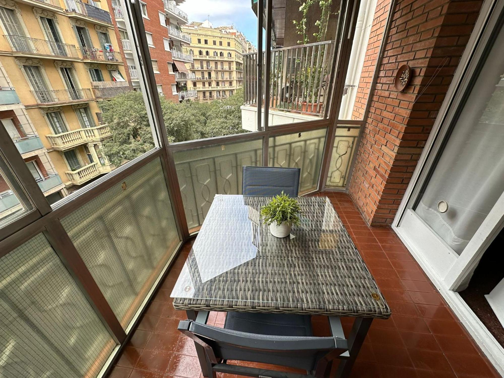 Rooms Viladomat บาร์เซโลนา ภายนอก รูปภาพ